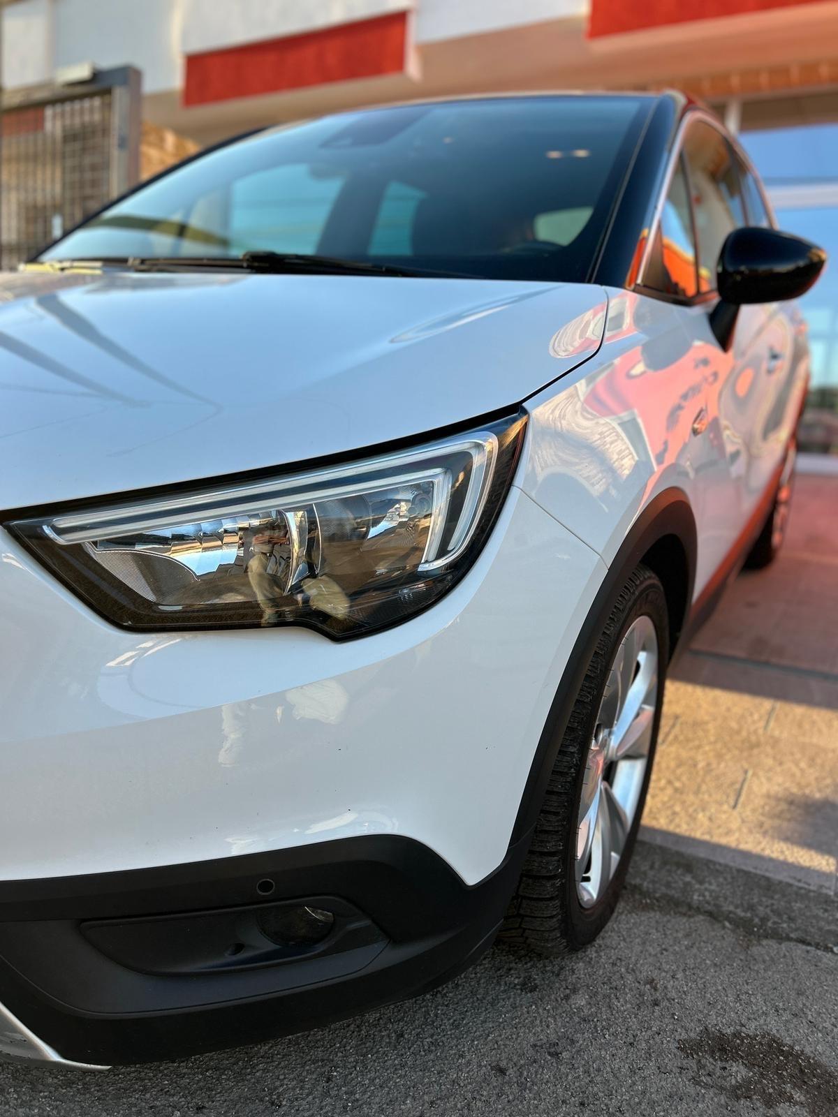 Opel Crossland X 1.5D -2017 B-COLOR/CAMERA