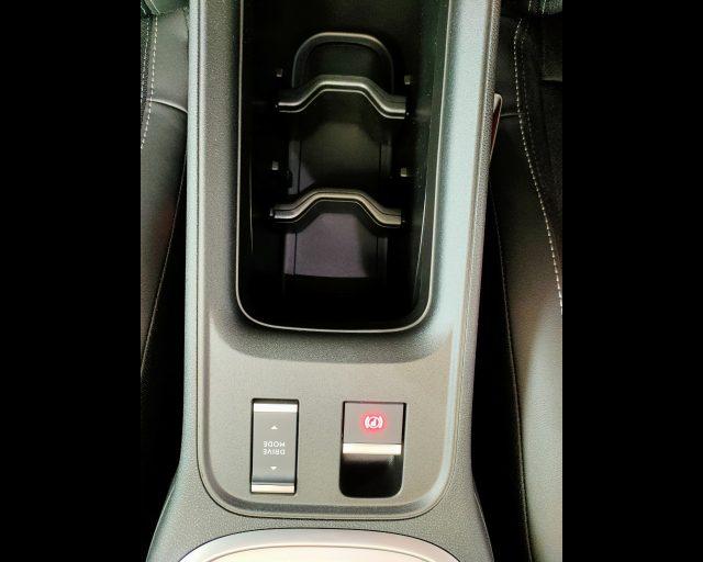 JEEP Avenger 1.2 turbo e-hybrid Summit fwd 100cv edct6