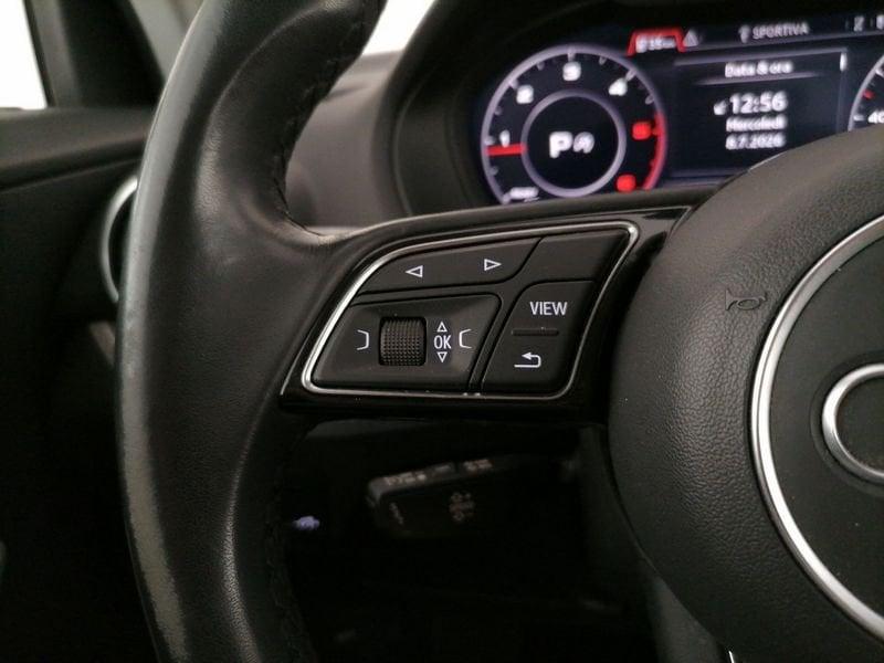 Audi Q2 35 2.0 tdi Business s-tronic