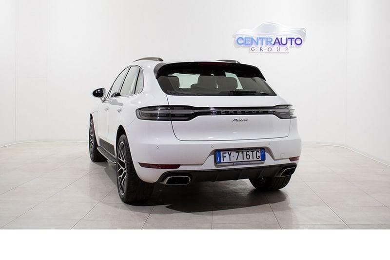 Porsche Macan 2.0 245cv