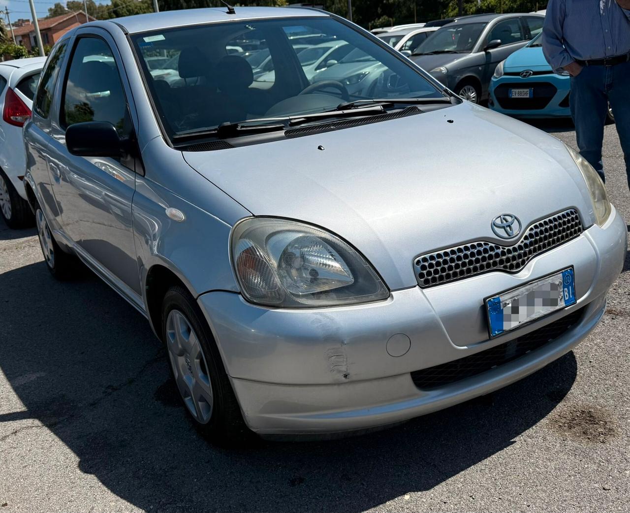 Toyota Yaris 1.0i 16V cat 3 porte
