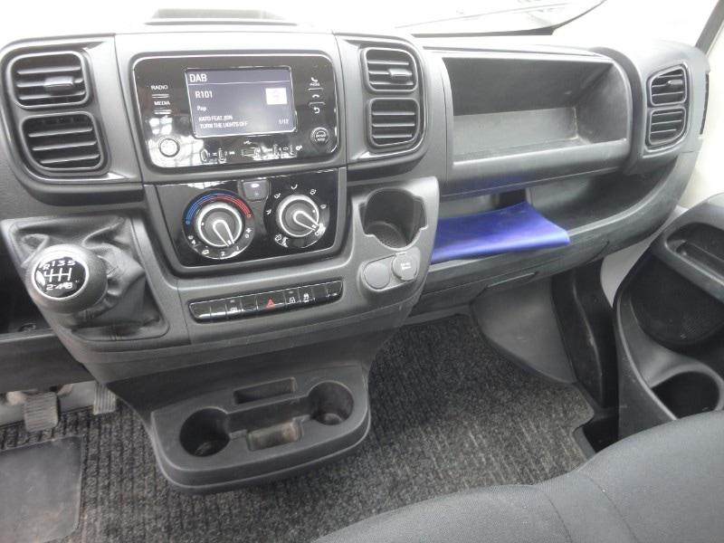 FIAT Ducato (4ª serie) Ducato 35 2.2 Mjt 140CV...