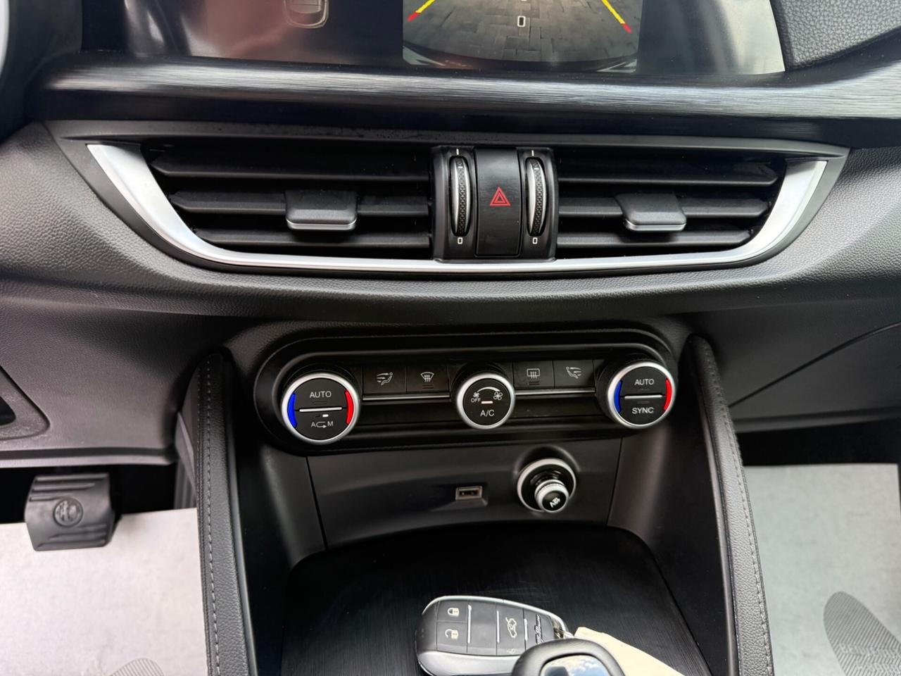 Alfa Romeo Stelvio 2.2 Turbodiesel 210 CV AT8 Q4 Executive