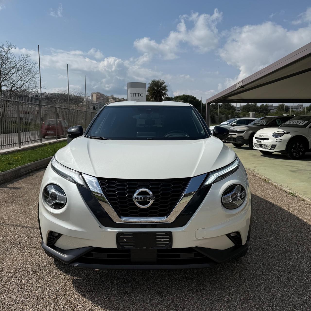 Juke 1.0 DIG-T 114 CV DCT Acenta
