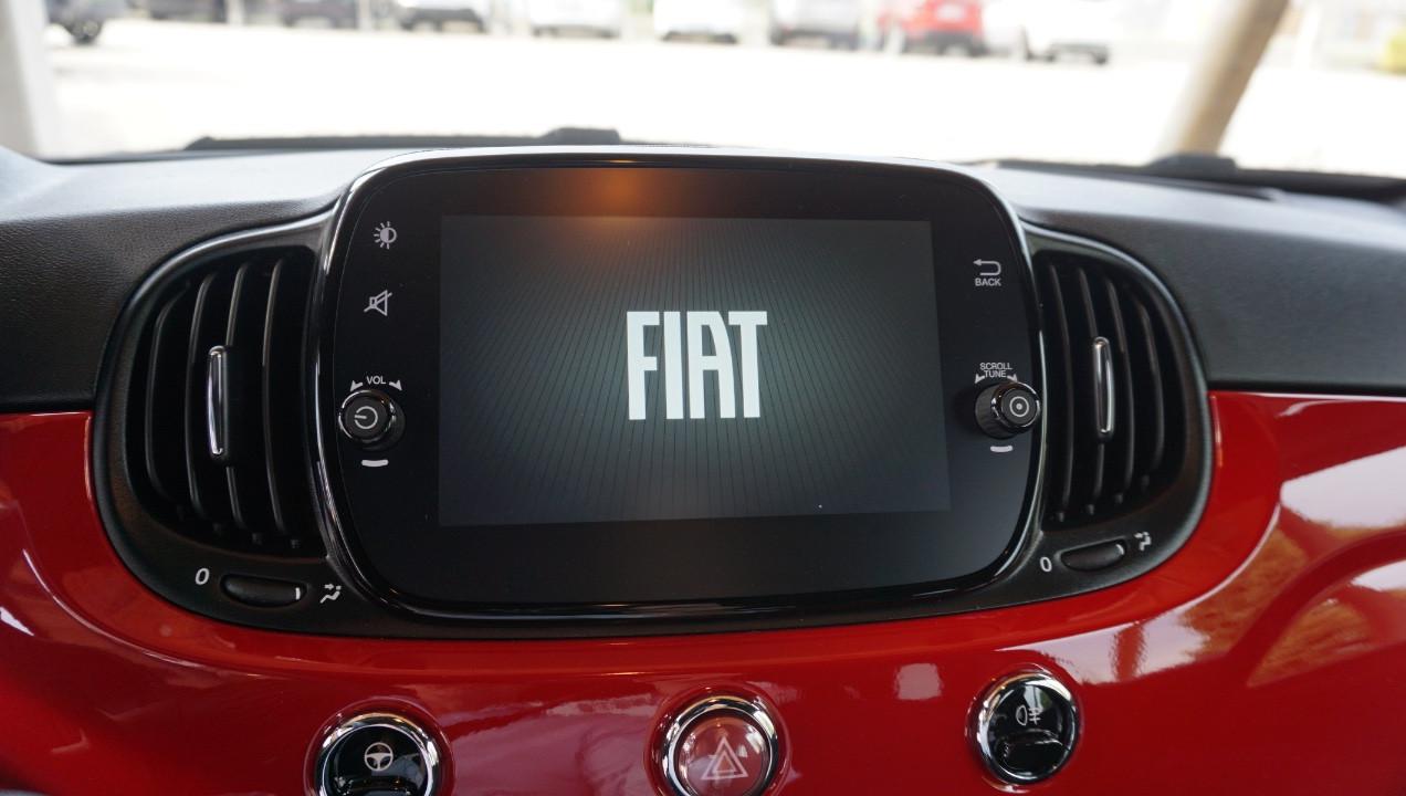 Fiat 500 1.0 hybrid (Red) 70cv