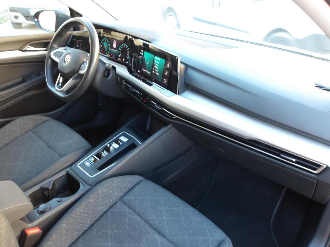Volkswagen GOLF 1.0 etsi evo life 110cv dsg