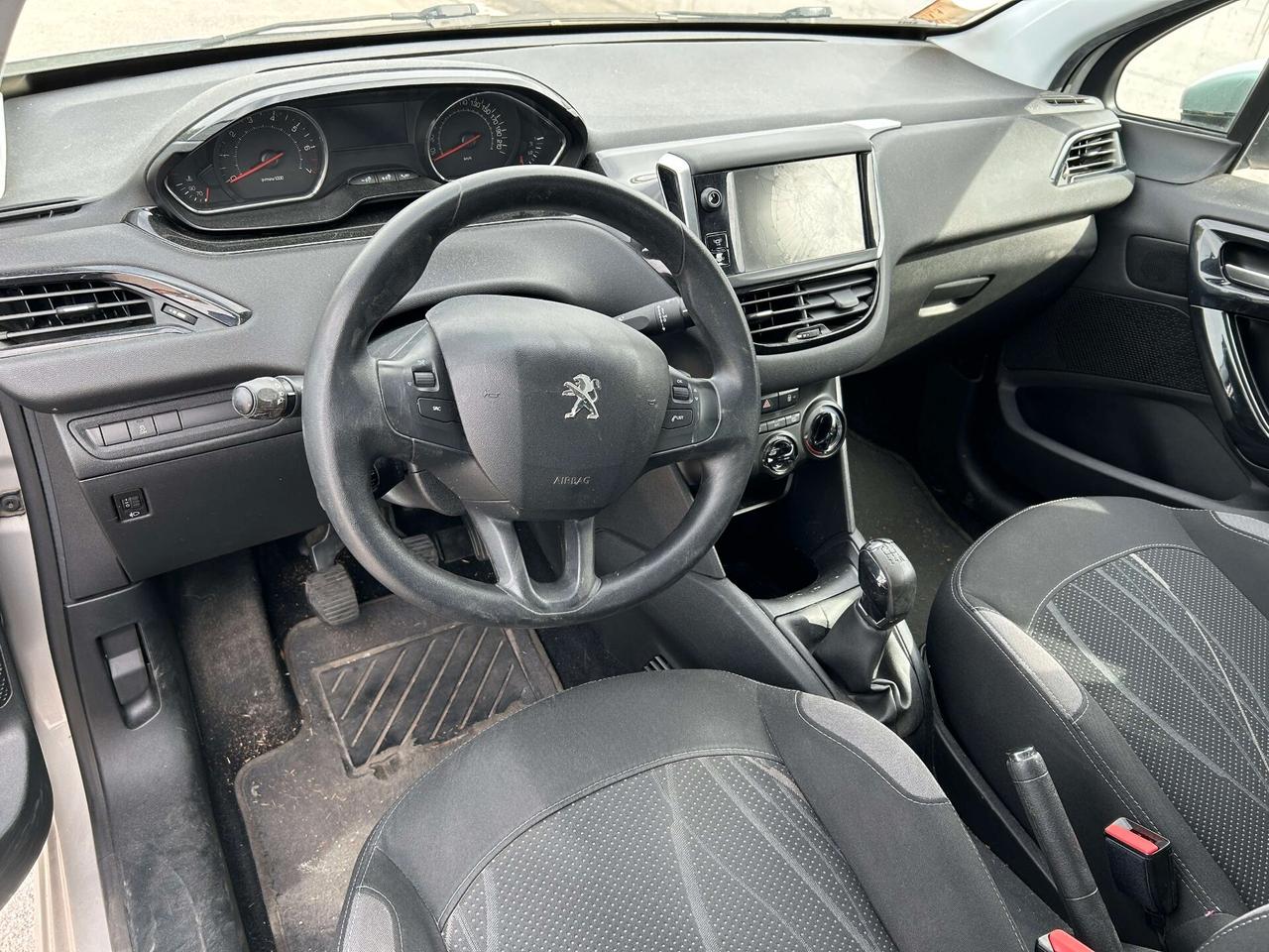 Peugeot 208 1.2 VTi 82CV - 2013 Motore Rotto