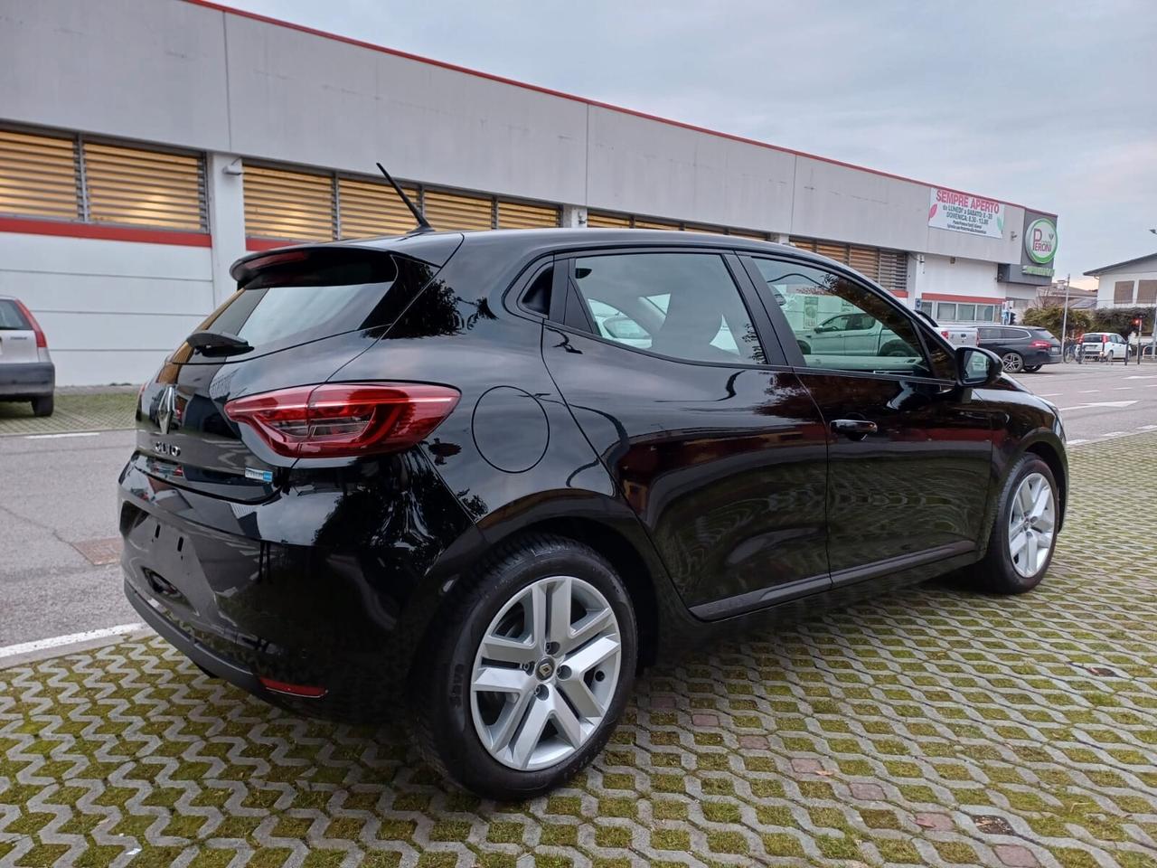 Renault Clio Full Hybrid E-Tech 140 CV 5 porte Business