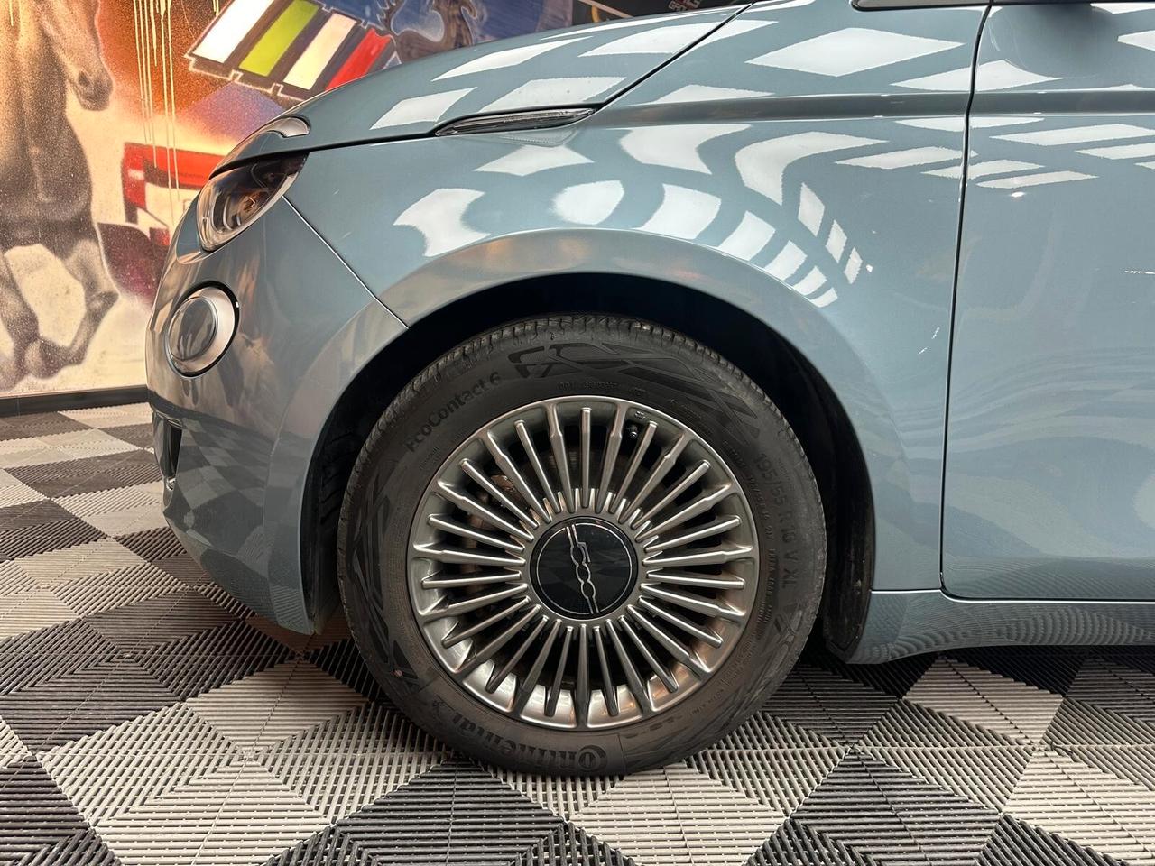 Fiat 500e Cabrio 42 kWh Icon (936)