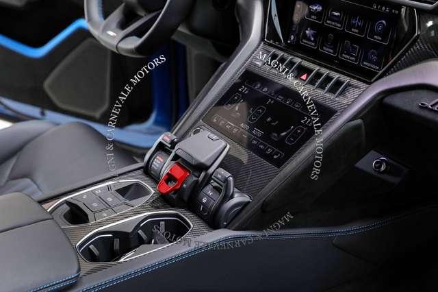 Lamborghini Urus PERFORMANTE|AKRAPOVICH|FULL CARBON PACK|TETTO|23''