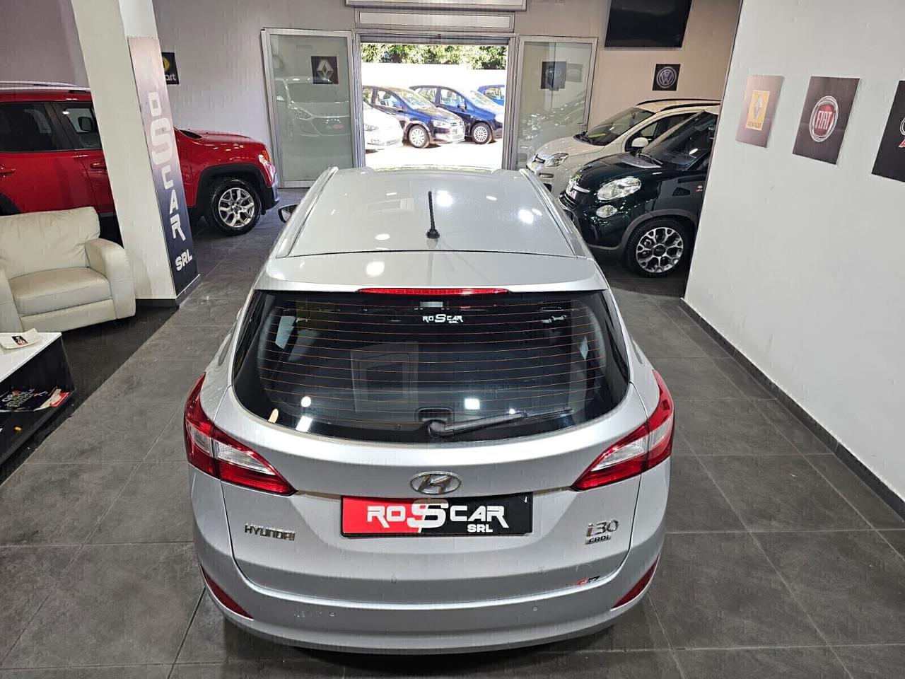 Hyundai i30 1.6 CRDi 128CV Style (119.000 km)