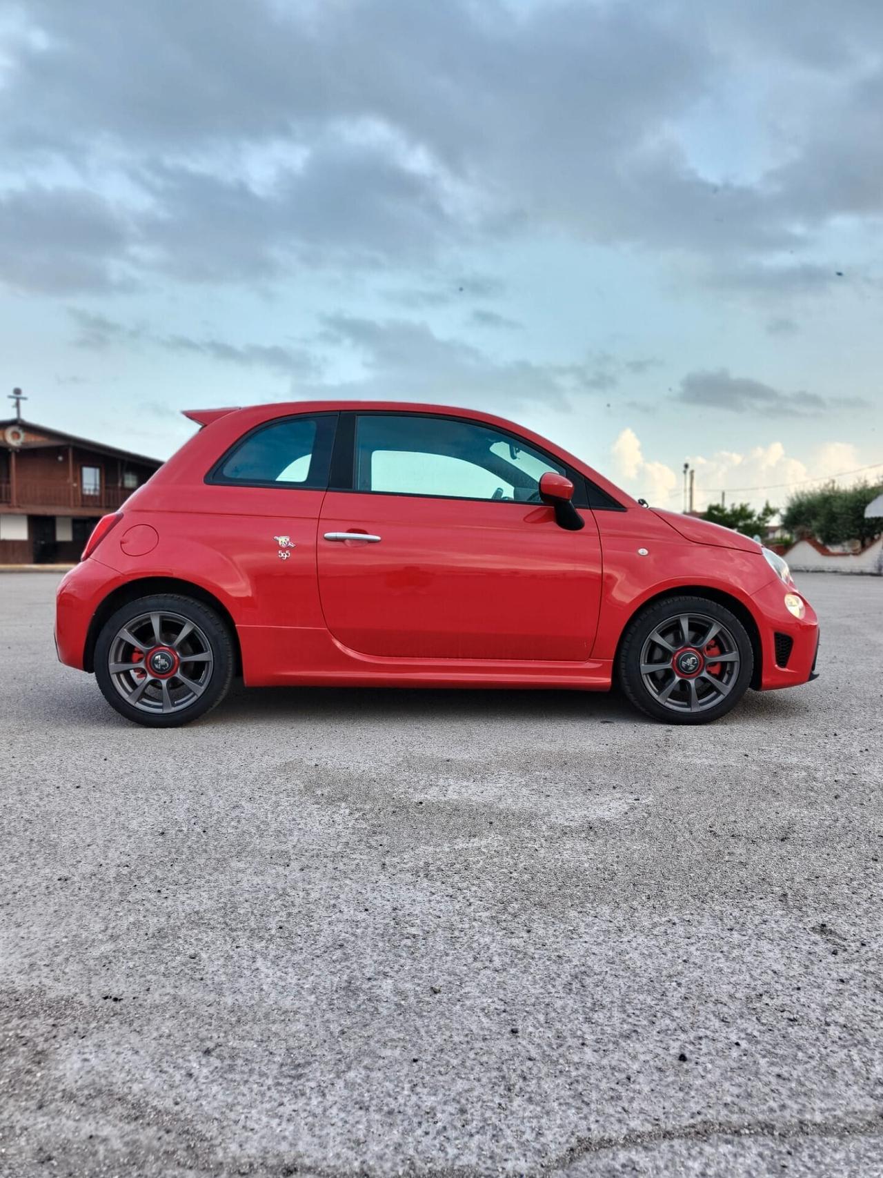 Abarth 595 1.4 Turbo T-Jet 145 CV
