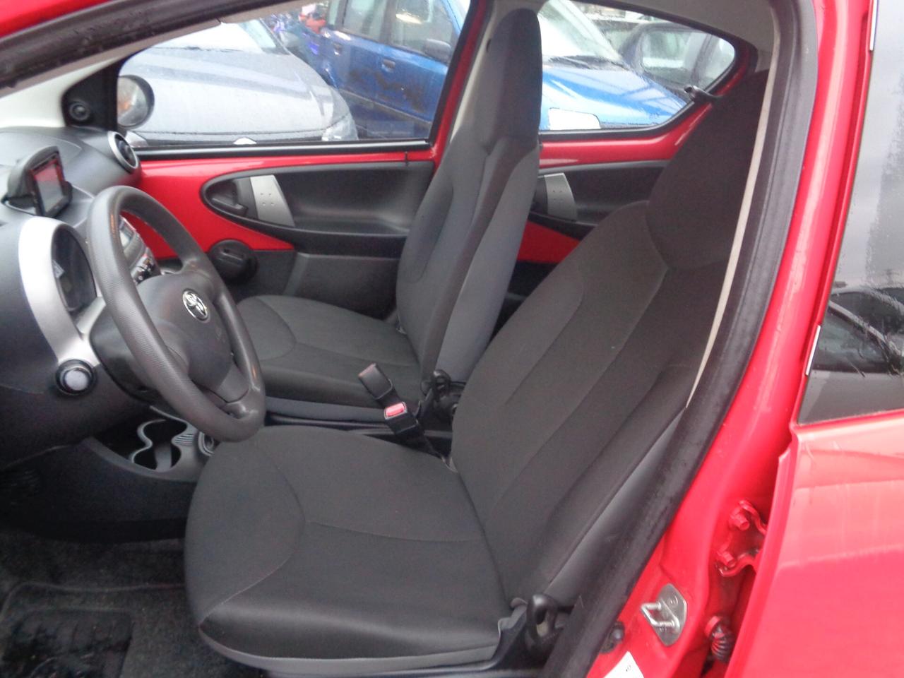 Toyota Aygo 1.0 12V VVT-i 3 porte Active Connect