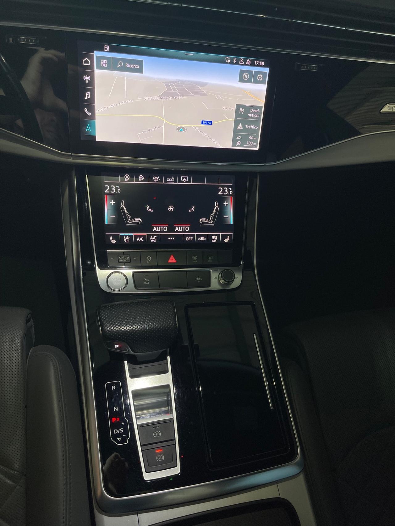 Audi Q8 50 TDI S Line Quattro Gancio PERMUTE RATE