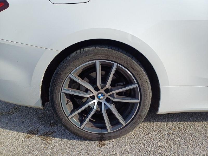 BMW Serie 4 Coupé 420d 48V xDrive Coupé Sport