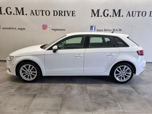 AUDI A3 SPB 35 TFSI COD Business