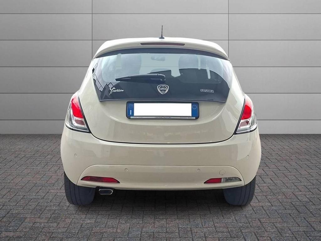 Lancia Ypsilon 5 Porte 1.0 FireFly Hybrid Gold
