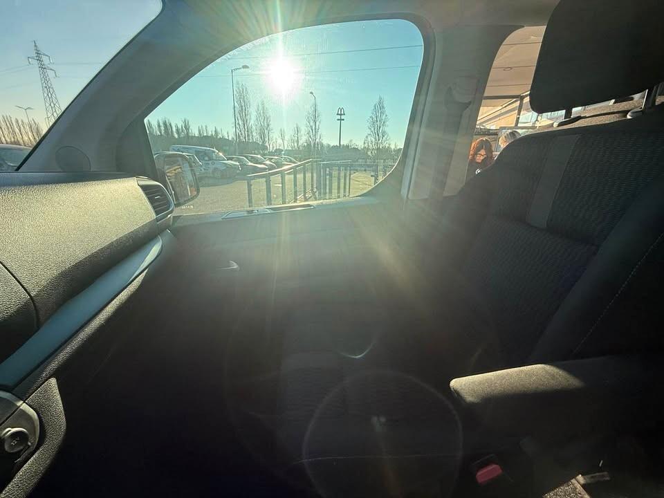 Peugeot Traveller BlueHDi 150 S&S Compact Active