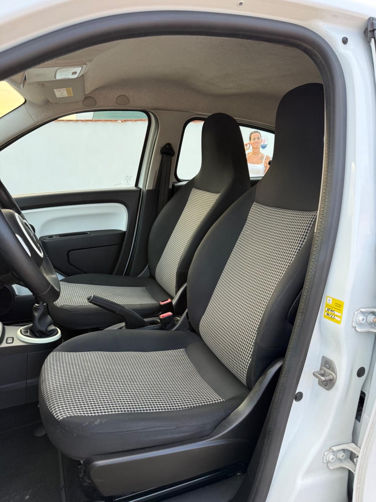 Renault Twingo SCe 65 CV Duel