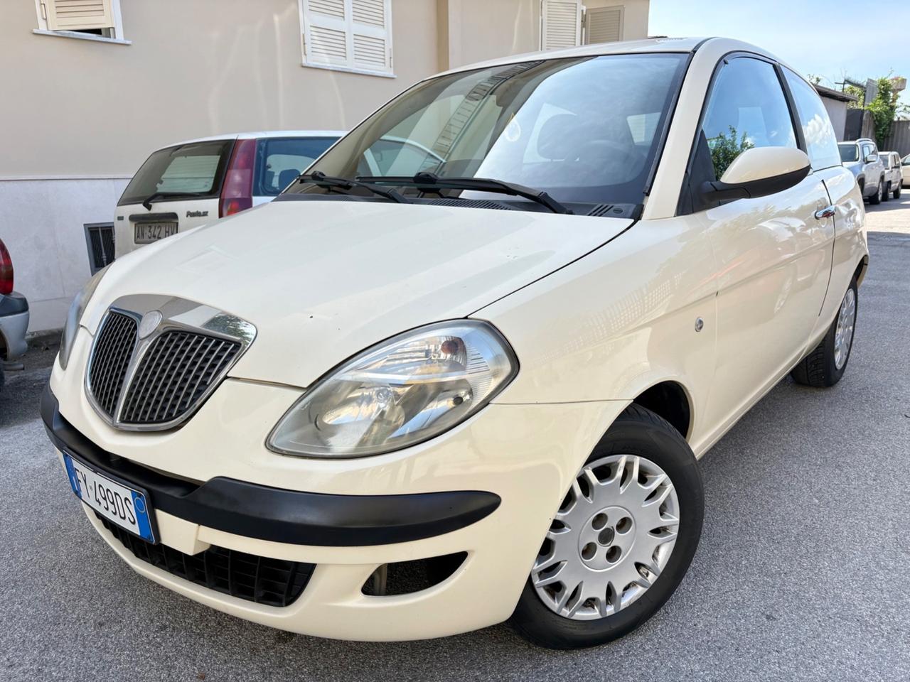 Lancia Ypsilon 1.4 benz. magnifiche condizioni