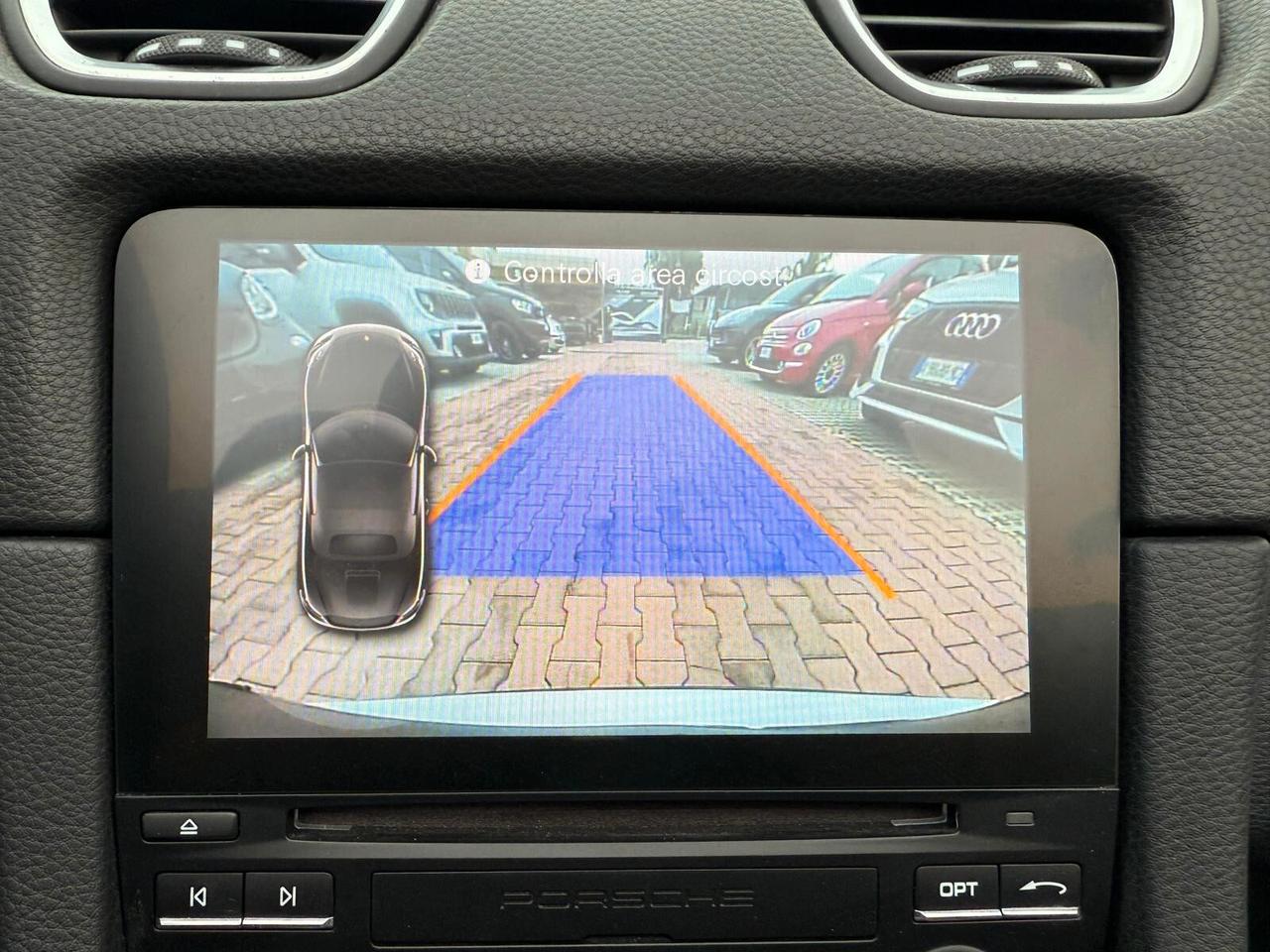 Porsche 718 Spyder Boxster 2.0