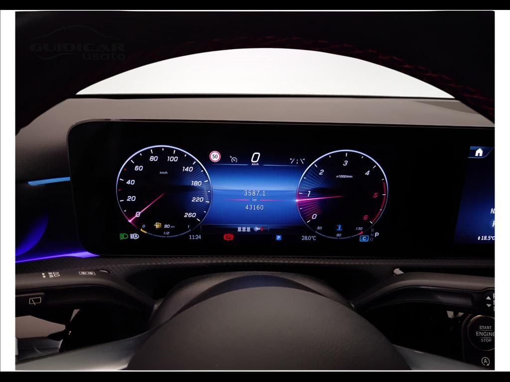 Mercedes-Benz Classe A - W177 2018 - A 180 d AMG LINE Premium