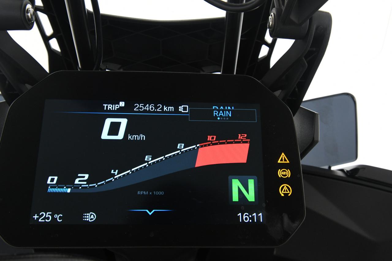 BMW S 1000 XR TRIPLE BLACK 2.500KM+C17"