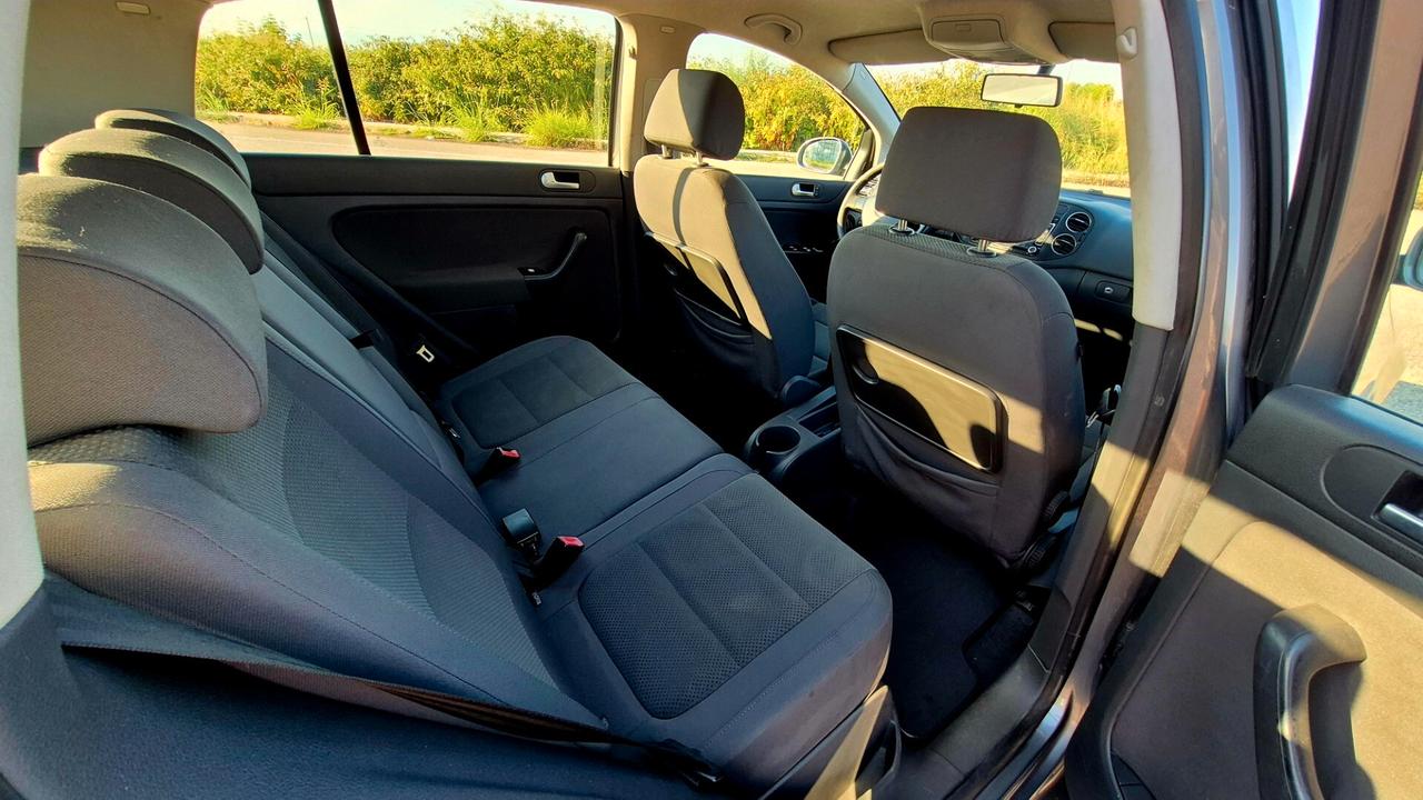 Volkswagen Golf Plus 1.6 NEOPATENTATI UNICO PROPRIETARIO
