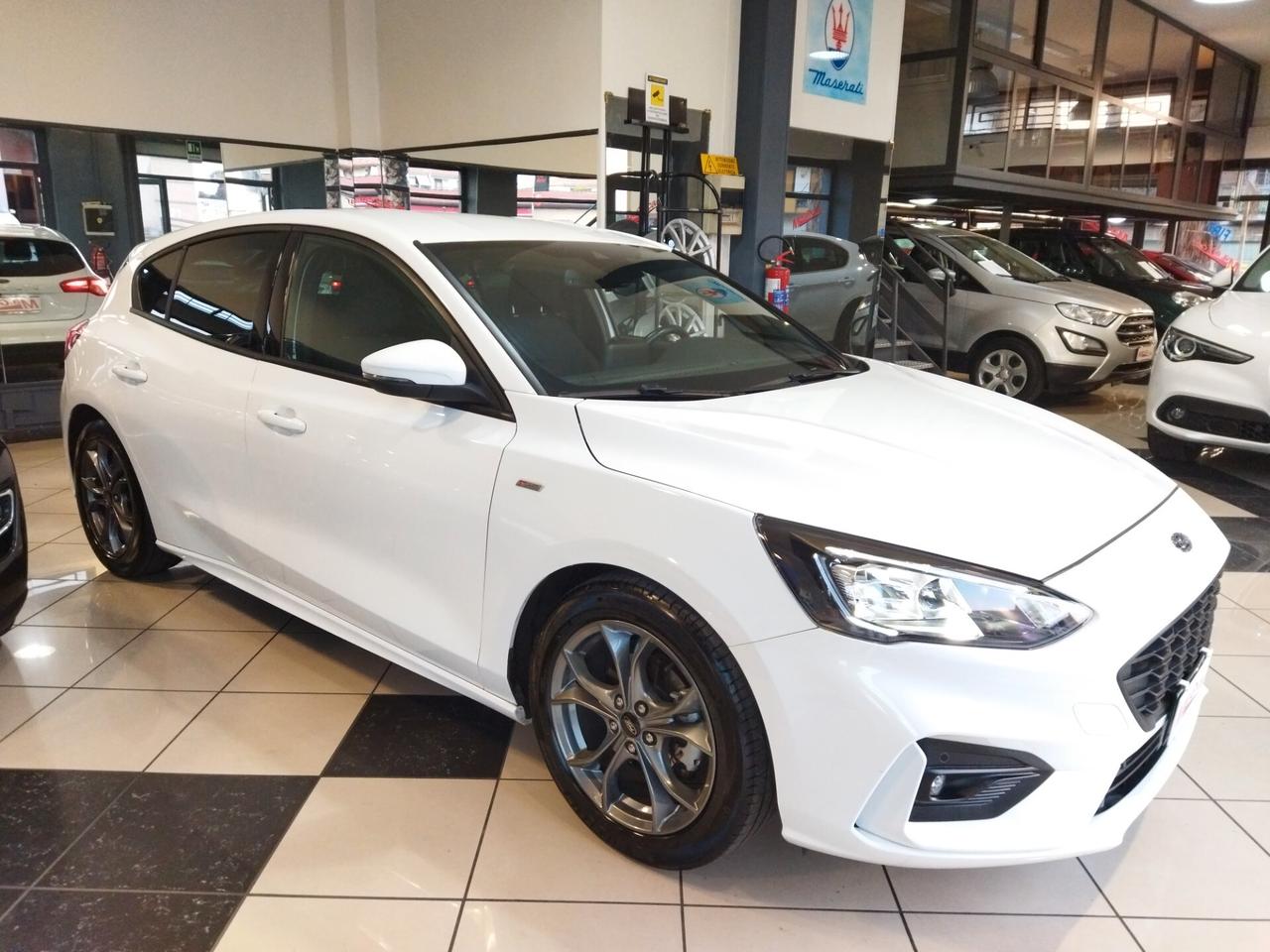 Ford Focus 1.0 EcoBoost Hybrid 125 cv 5p. ST Line