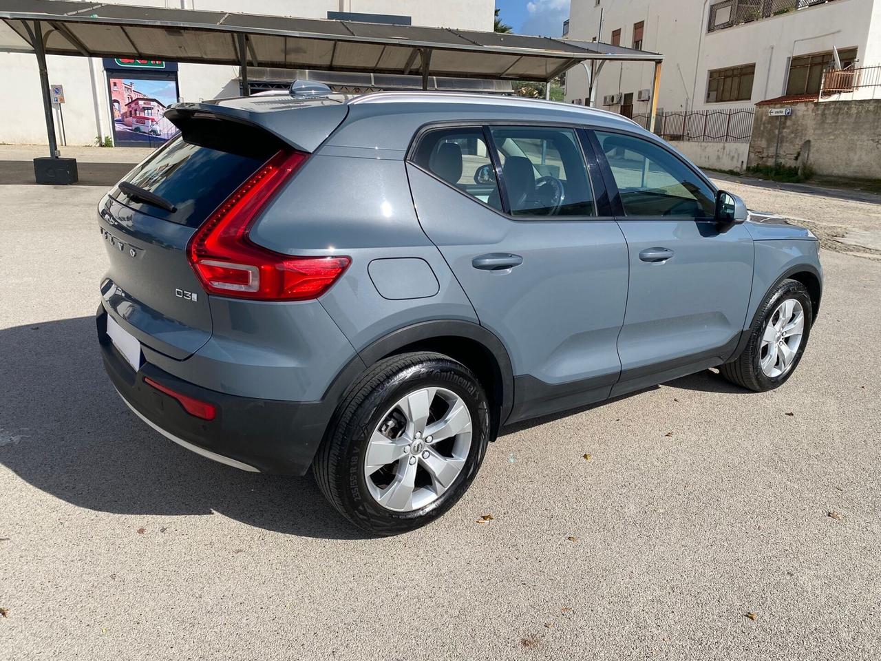 Volvo XC40 D3 Finanziamento senza busta paga