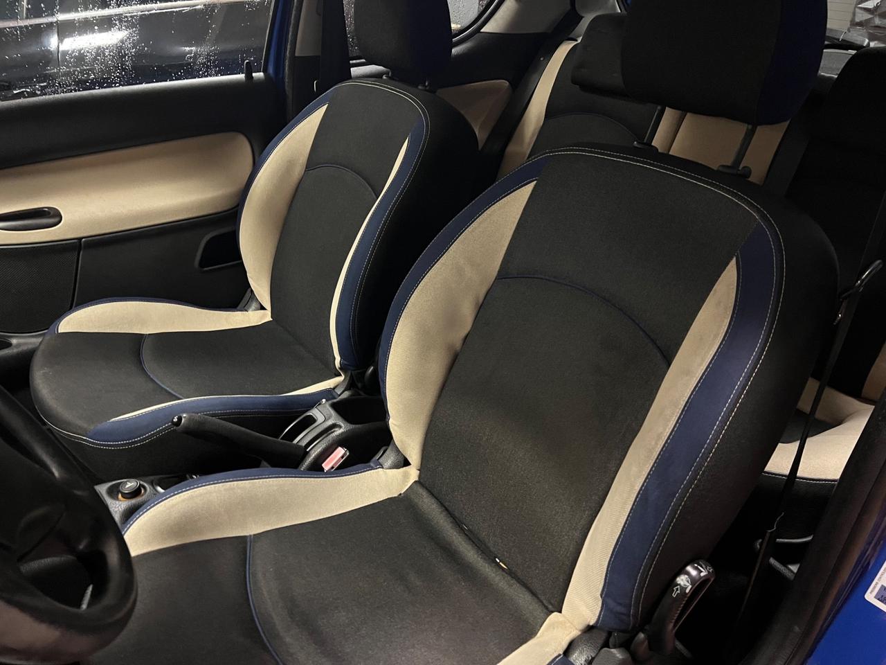 Peugeot 206 1.1 5p. XT