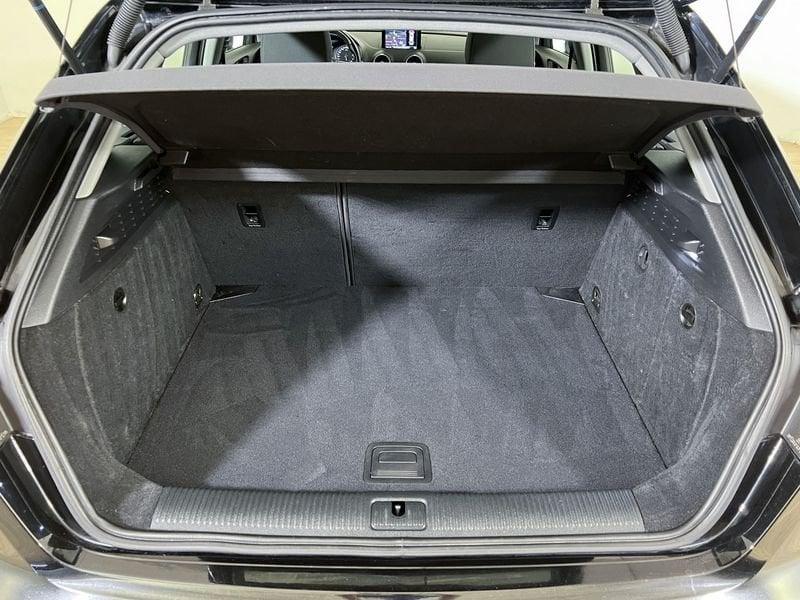 Audi A3 A3 Sportback 30 1.5 g-tron Business (Pack S-line ext.) 131cv s-tronic