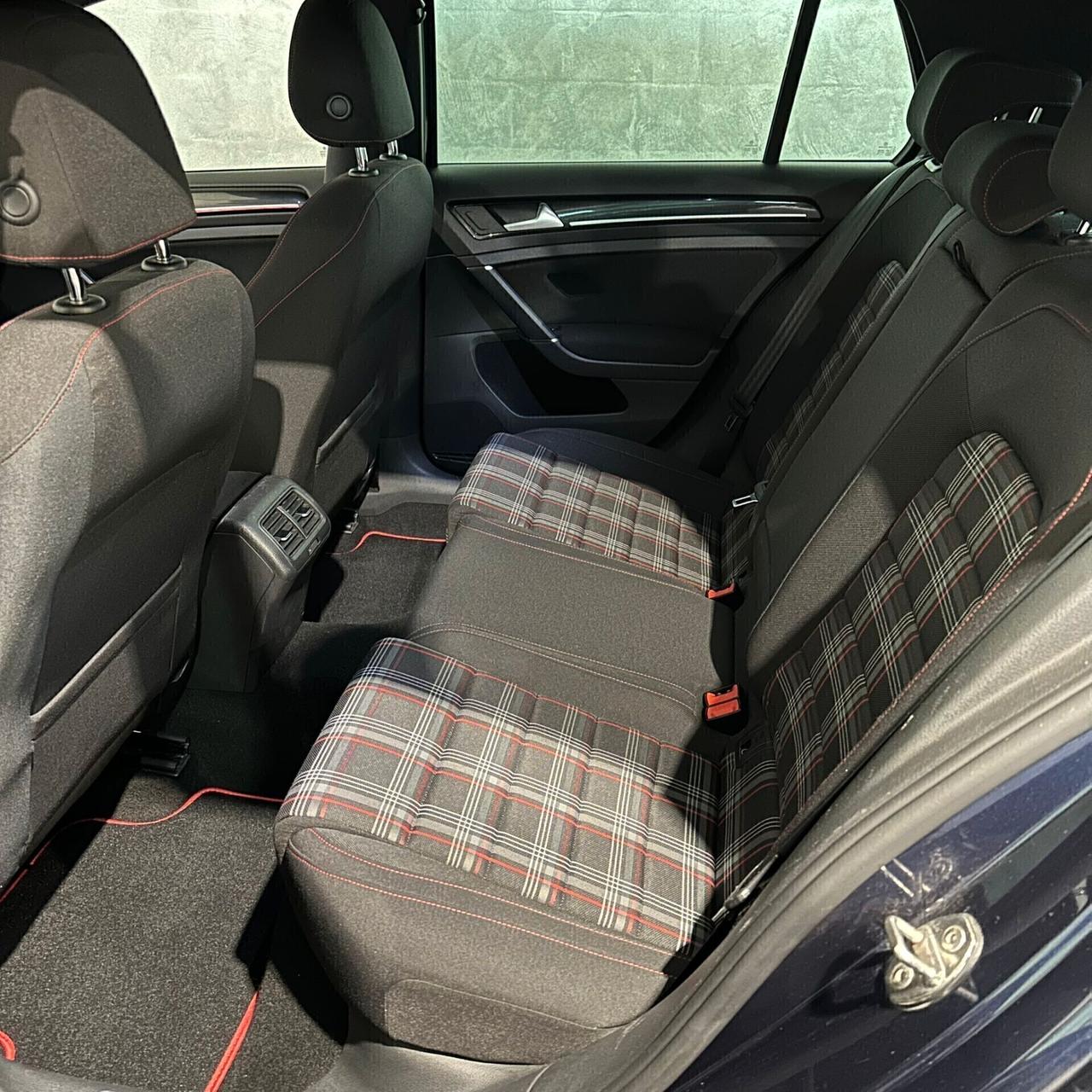 Volkswagen Golf GTI Golf GTI Performance 2.0 TSI DSG 5p. BlueMotion Technology