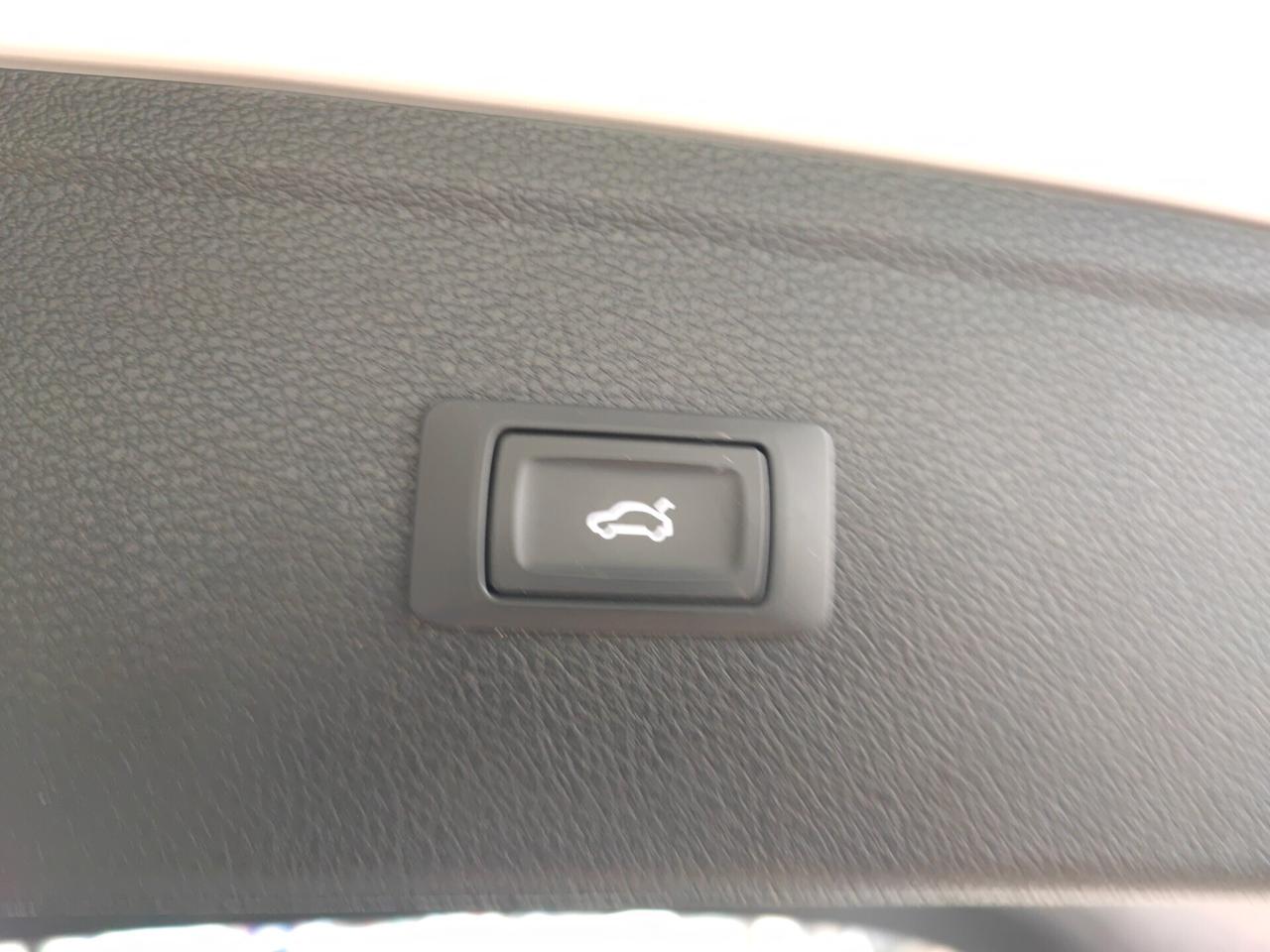 Audi Q5 40 TDI quattro S tronic Business Sport