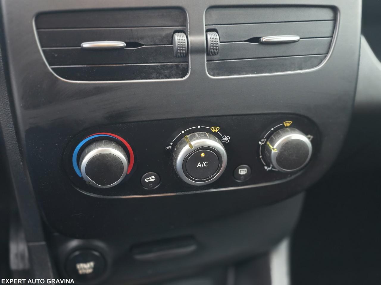 RENAULT CLIO 1.5CC DIESEL 75CV OK NEOPATENTATI