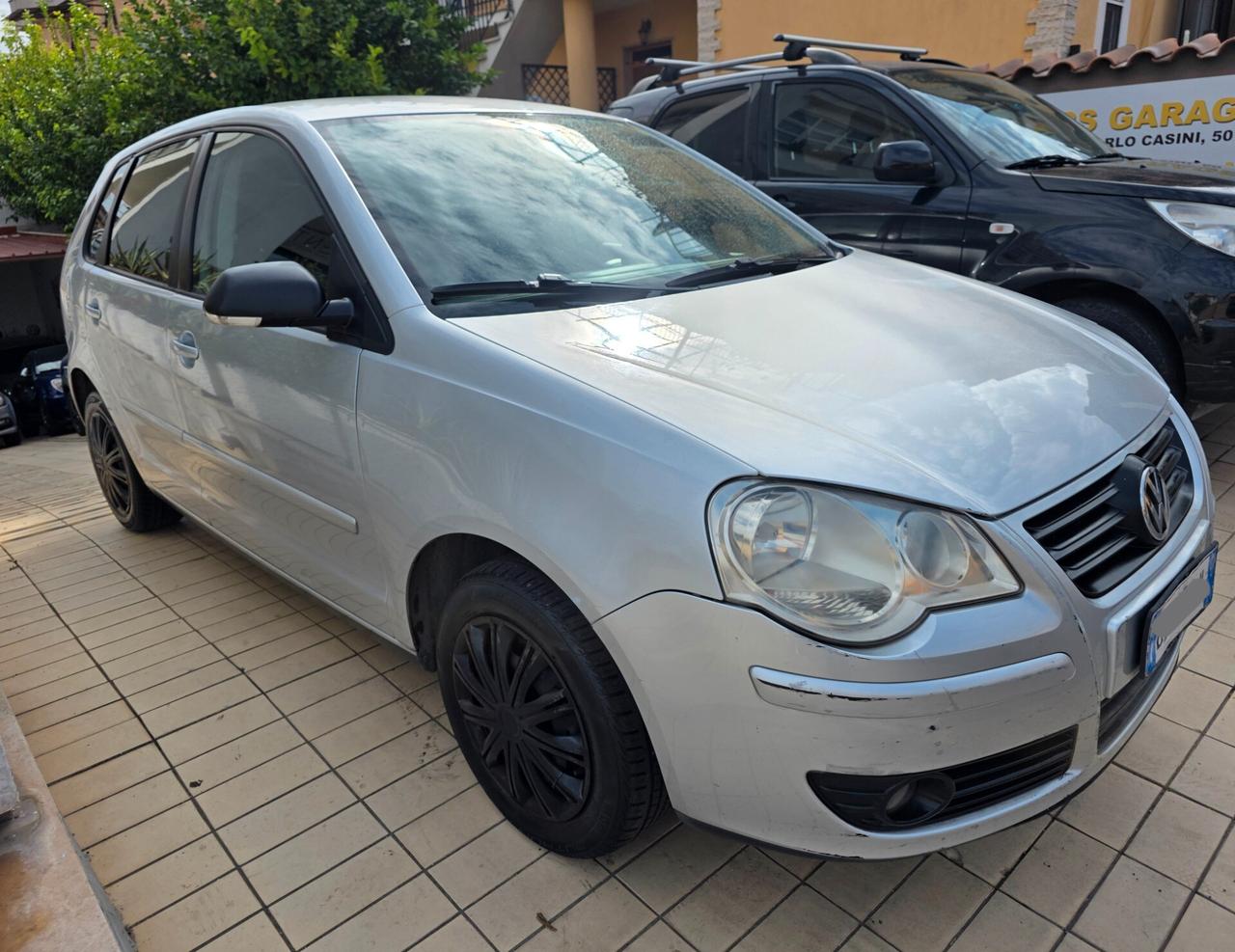 Volkswagen Polo 1.4/75CV 16V 5p. aut. Comfortline