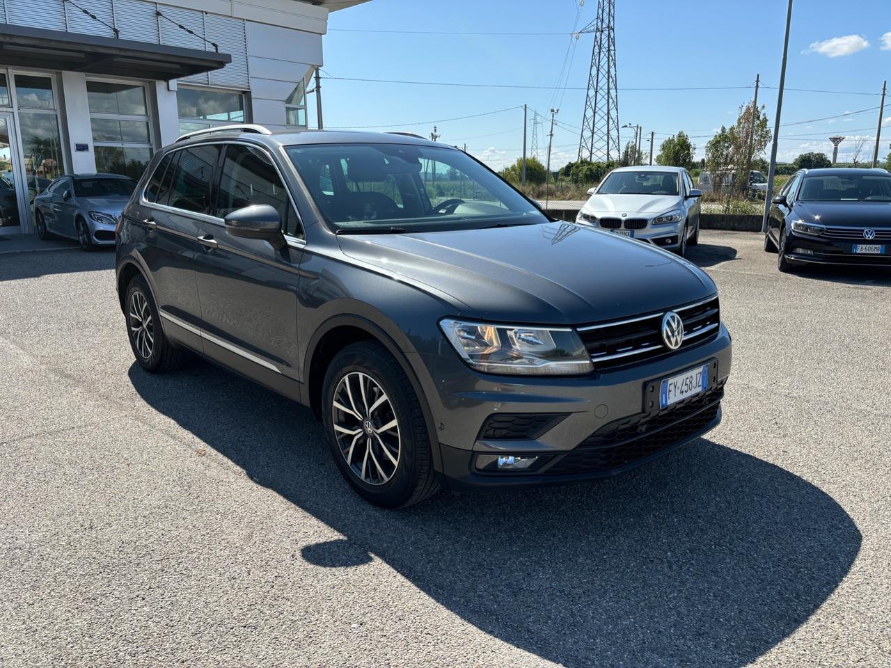Volkswagen Tiguan 2.0 TDI DSG Business BlueMotion Technology - 2019