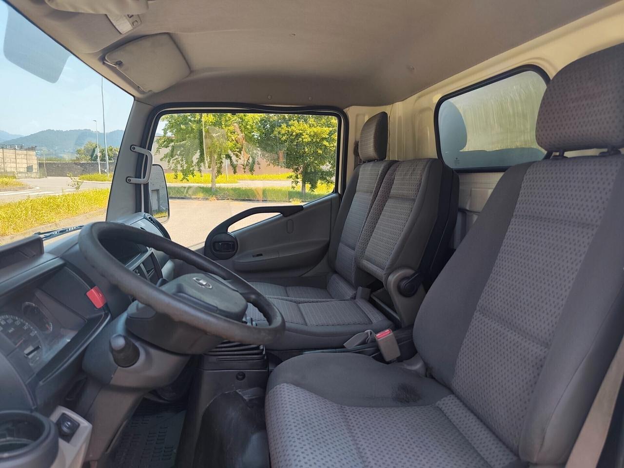 Nissan cabstar 35.13 NT400 2.5 TDI 1° proprietario