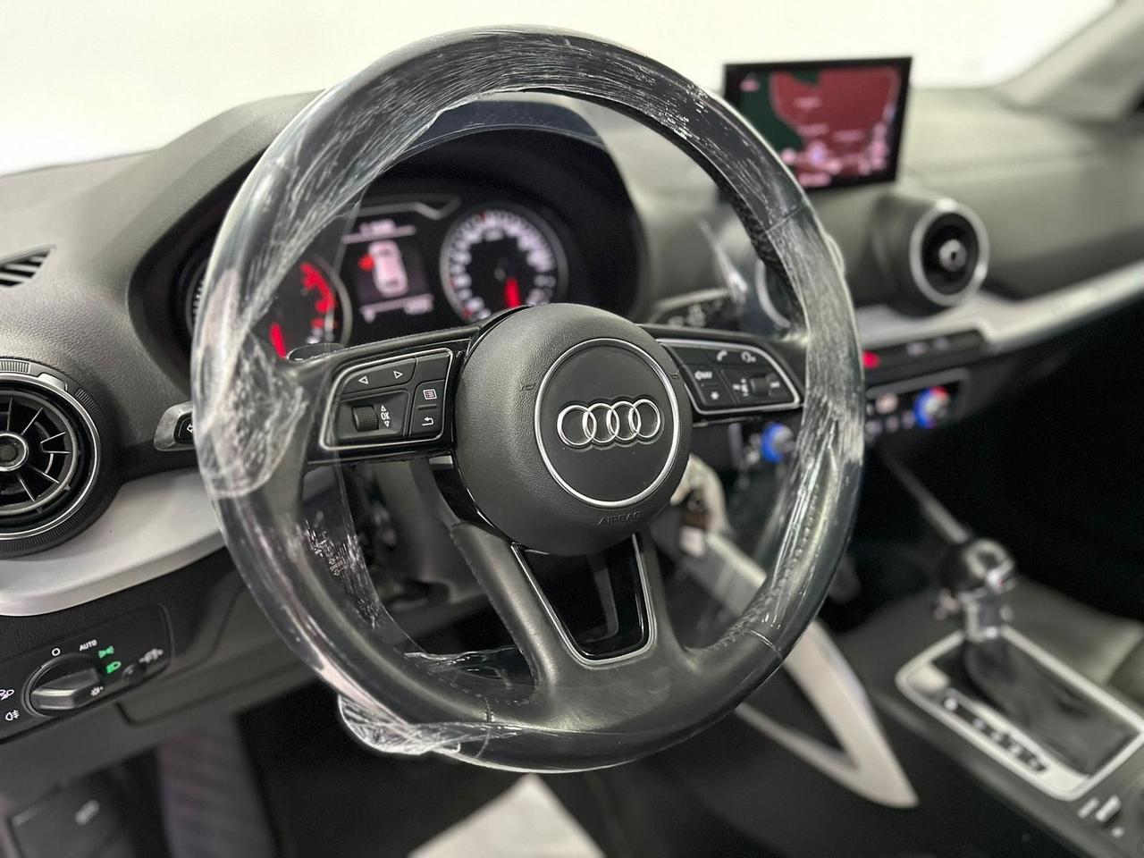Audi Q2 35 TFSI S tronic Business-LED-NAVI-GARANTITA-2019