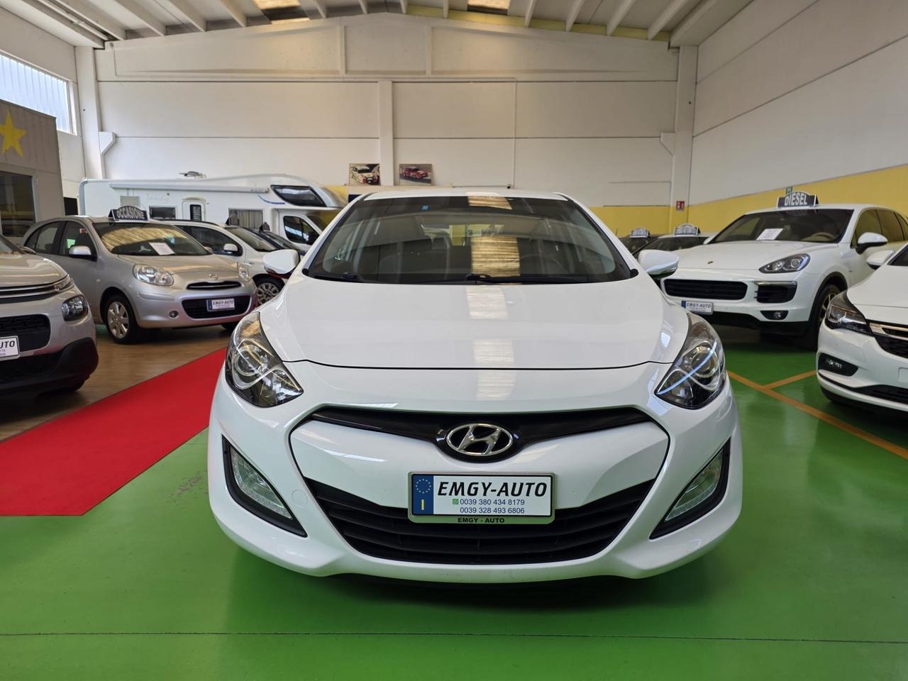 Hyundai i30 1.4 benzina