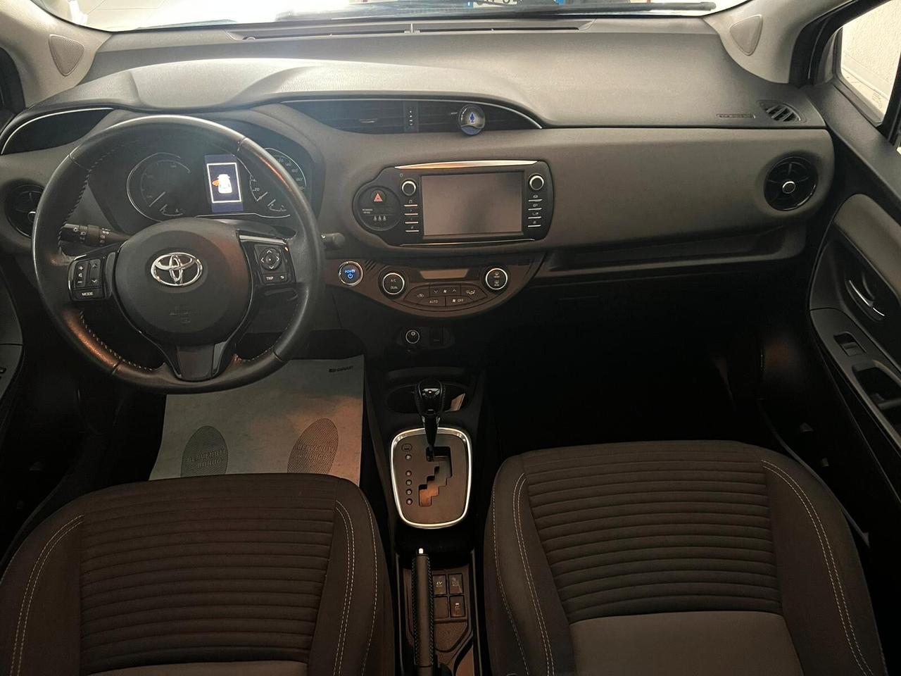 Toyota Yaris 1.5 Hybrid 5 porte Active