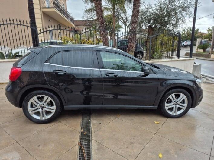 Mercedes-benz GLA 200 GLA 200 CDI Automatic Premium