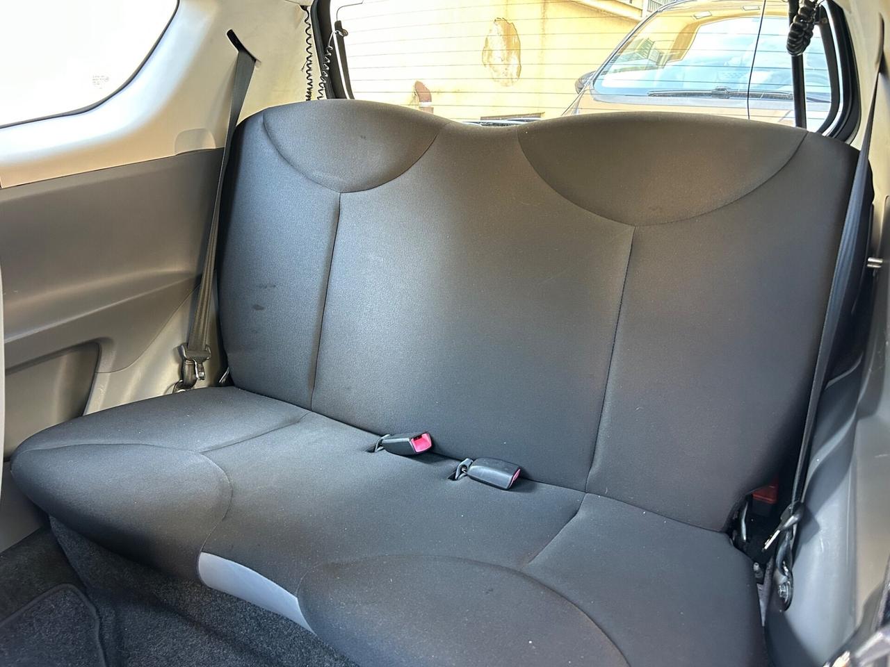 Toyota Aygo 1.0 BENZ . IDEALE PER NEO PATENTATI