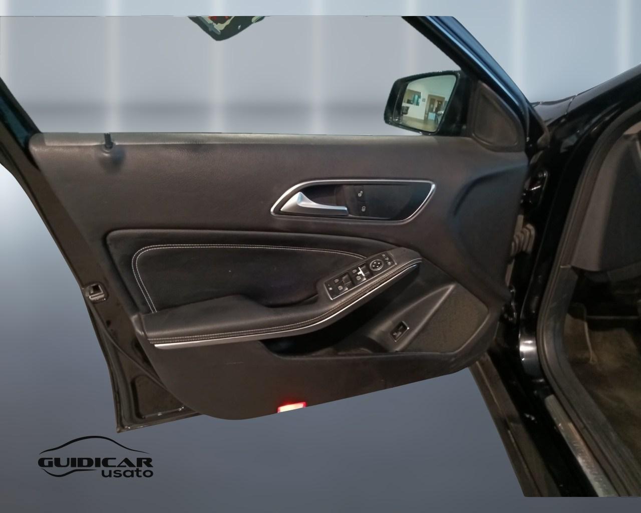 Mercedes-Benz GLA-X156 2017 - GLA 200 d Sport auto