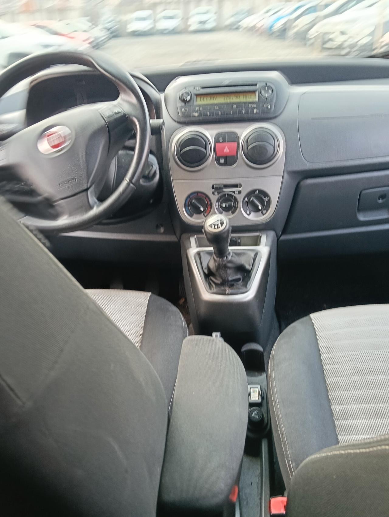 Fiat Qubo 1.3 MJT 75 CV Trekking