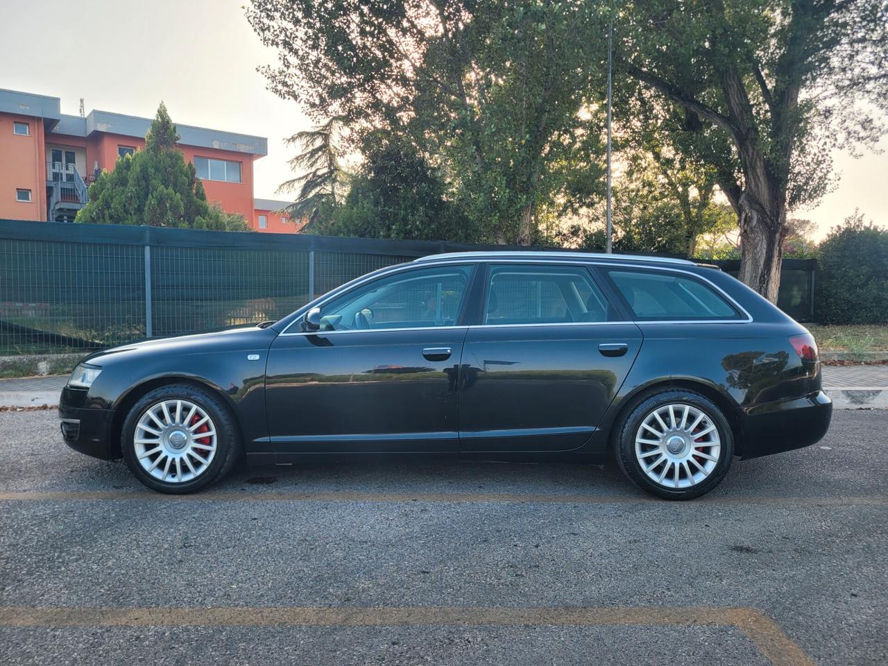 Audi A6 Avant 2.0 TFSI cambio manuale
