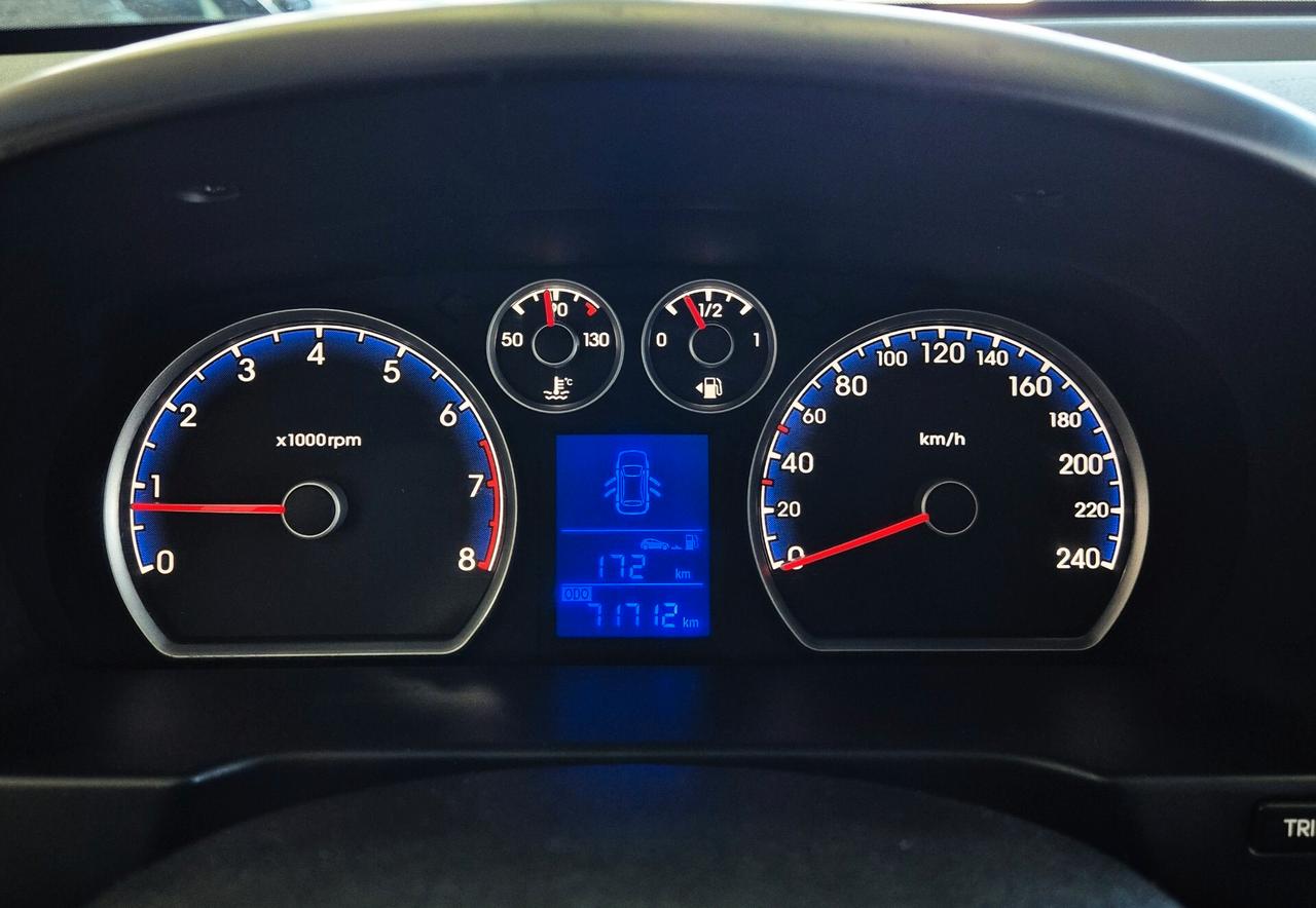 Hyundai i30 1.4 cc 109CV NEOPATENTATI Tagliandata Garanzia