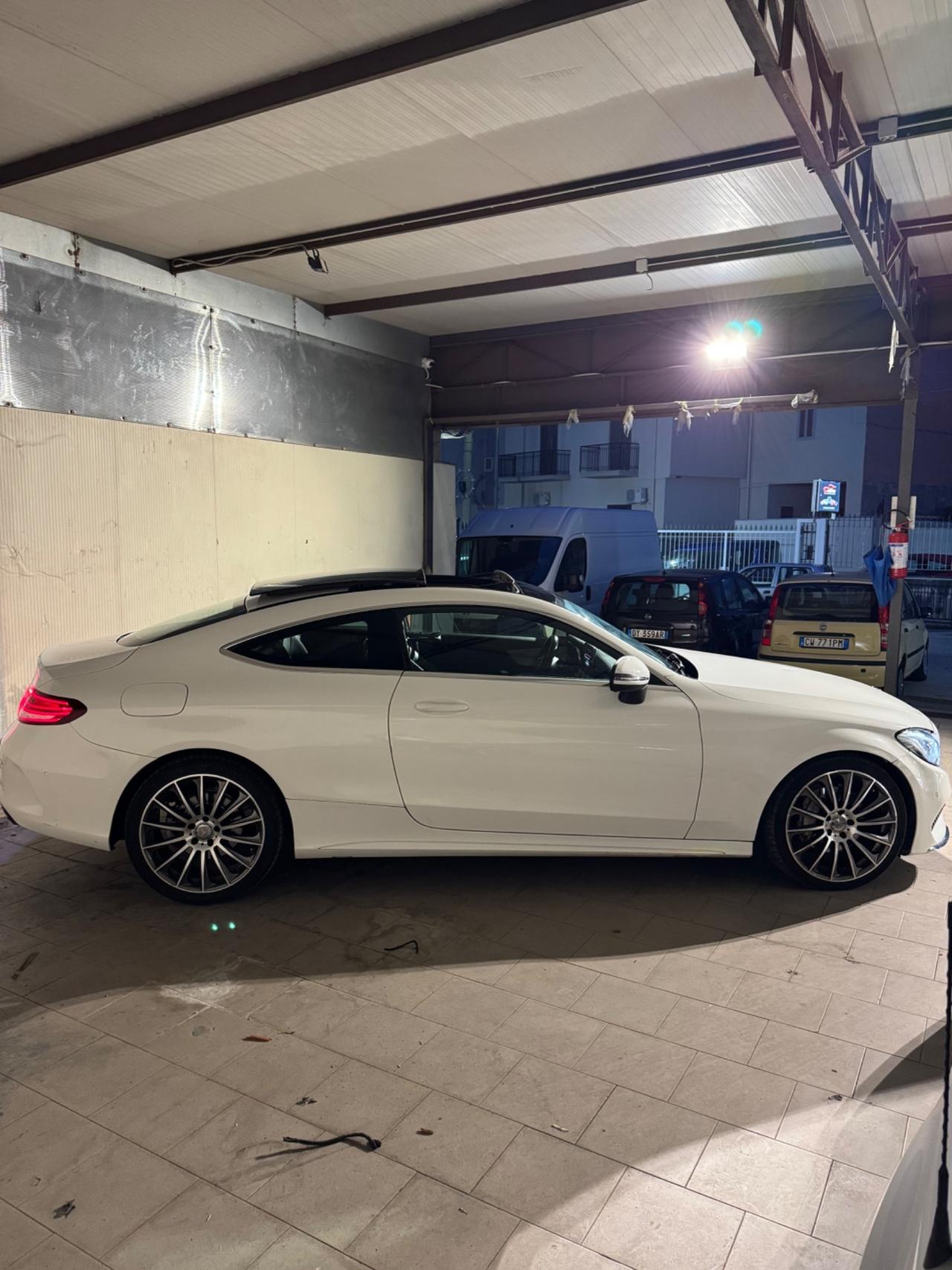 Mercedes-benz C 220 d Coupé Premium Plus