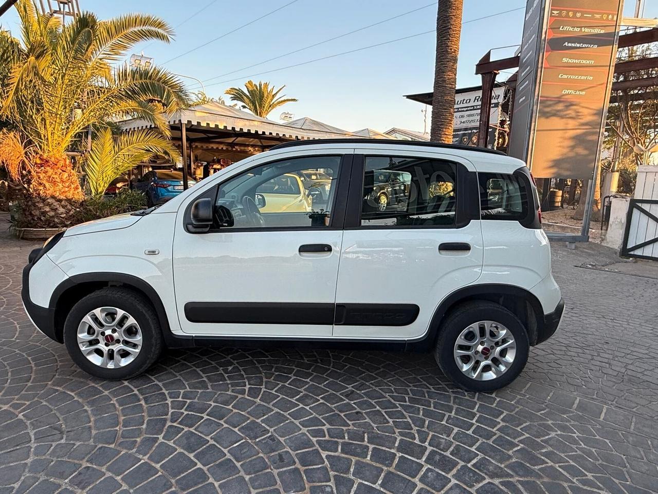 Fiat Panda Cross 1.0 FireFly S&S Hybrid