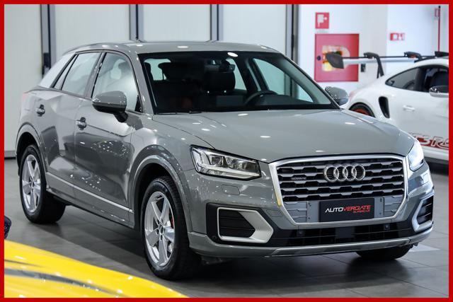 AUDI Q2 35 TDI quattro S tronic Business Plus